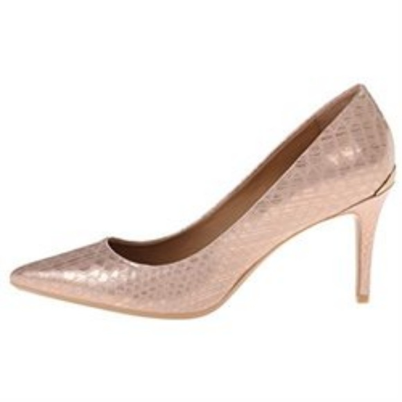 rose gold pump heels